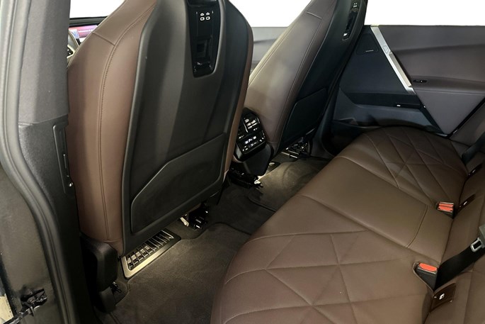 BMW iX xDrive40 Fully Charged M-Sport