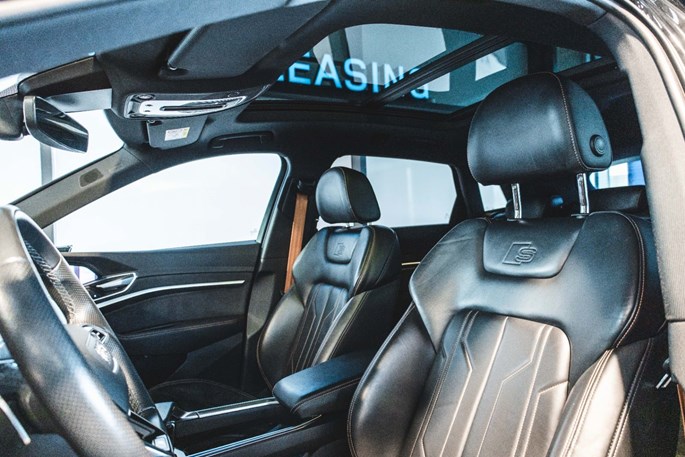 Audi E-tron Black Edition S-line quattro