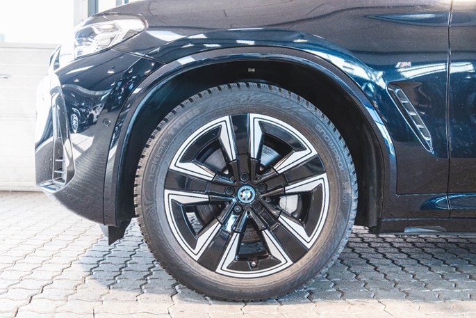 BMW iX3 Charged M-Sport