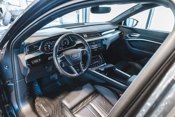 Audi E-tron S-line Sportback quattro