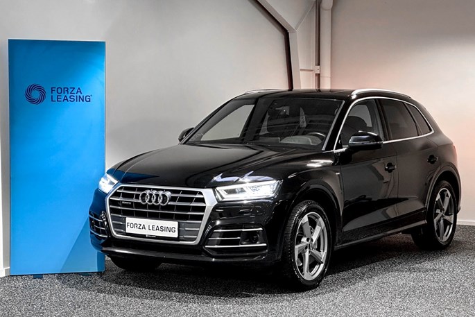 Audi Q5 TDi 190 S-line quattro S-tr. Van