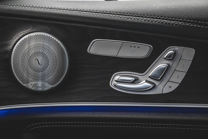 Mercedes E300 de AMG Line stc. aut.