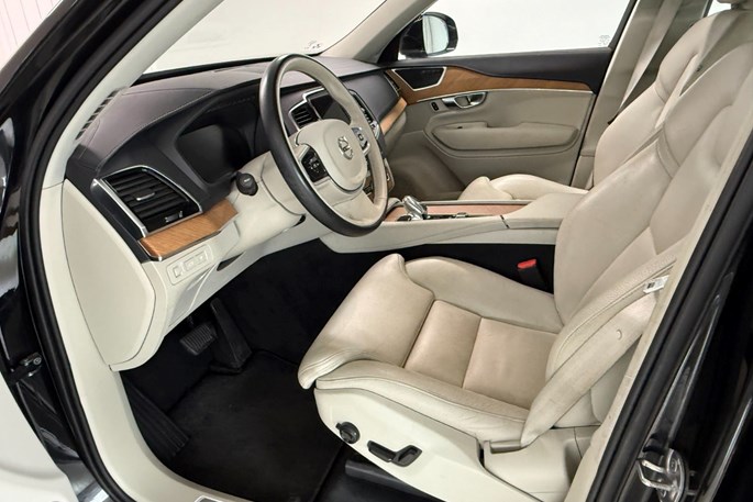 Volvo XC90 T8 ReCharge aut. AWD