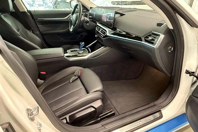 BMW i4 eDrive40