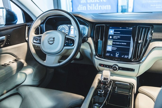 Volvo V60 T6 ReCharge Inscription aut. AWD