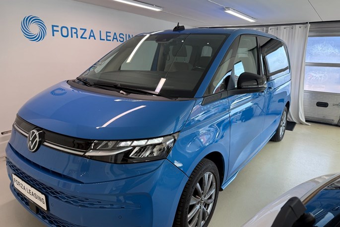 VW Multivan TSi 136 DSG kort