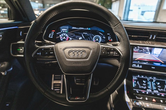 Audi A6 TDi S-line Avant quattro Tiptr.