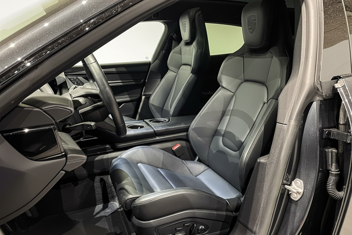 Porsche Taycan 4S Performance+ Cross Turismo