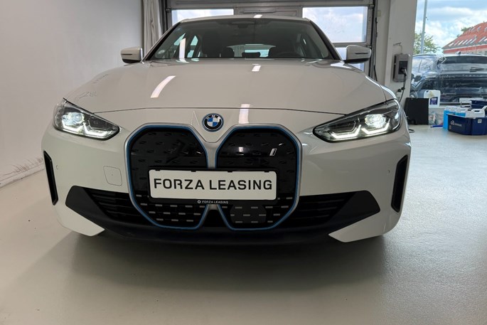 BMW i4 eDrive40