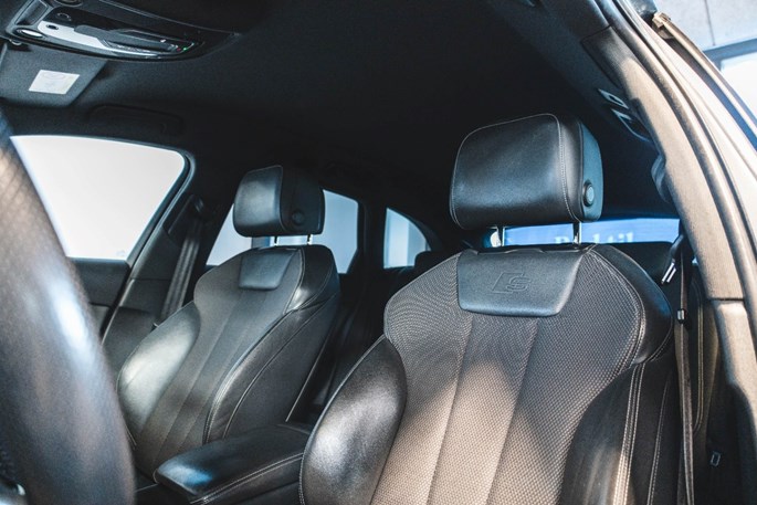 Audi A4 TDi 190 S-line Avant S-tr.