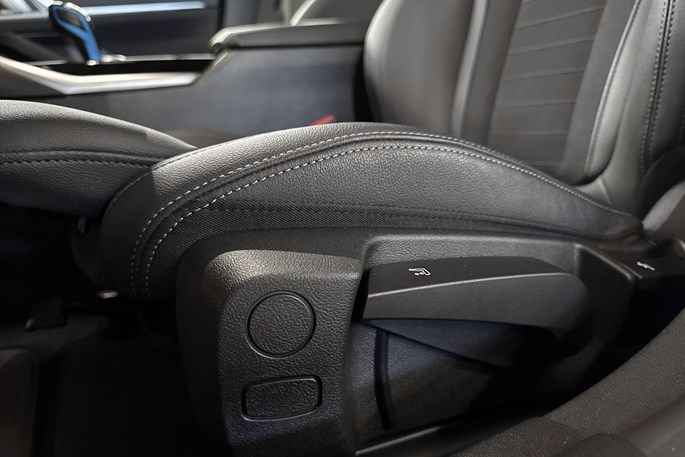 BMW i4 eDrive40 Fully Charged 5d