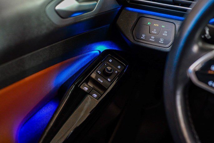 VW ID.4 1ST Pro Performance