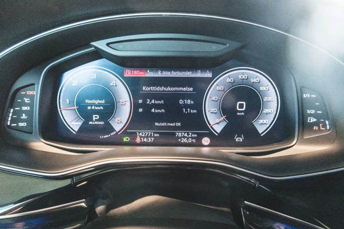 Audi Q8 TDi S-line quattro Tiptr.