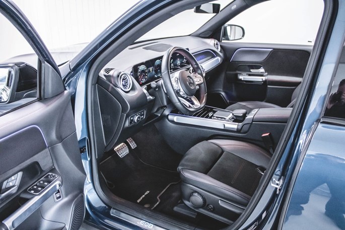 Mercedes EQB300 AMG Line 4Matic