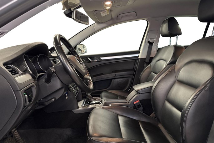 Skoda Superb TSi 160 Elegance Combi DSG