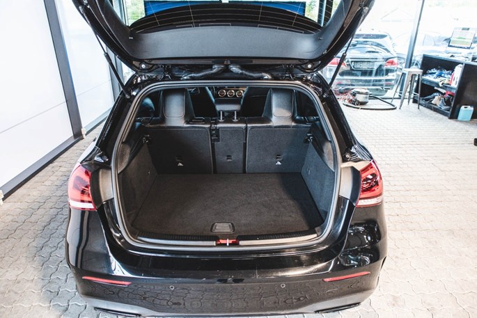 Mercedes A250 e AMG Line aut.