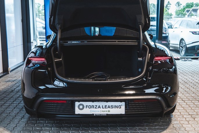 Porsche Taycan 4S