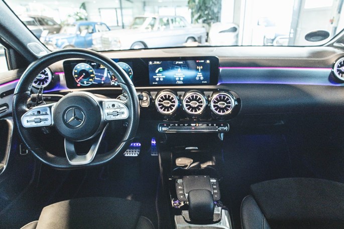 Mercedes A250 e AMG Line aut.