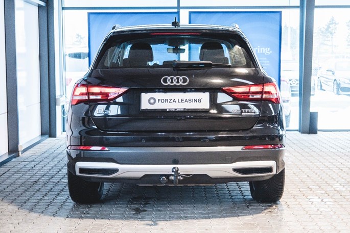 Audi Q3 TFSi S-line quattro S-tr.