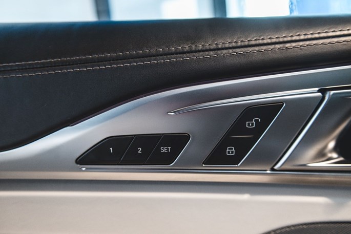 BMW M850i Coupé xDrive aut.