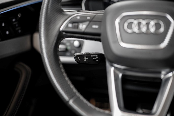 Audi A5 TFSi S-line plus Cabriolet S-tr.