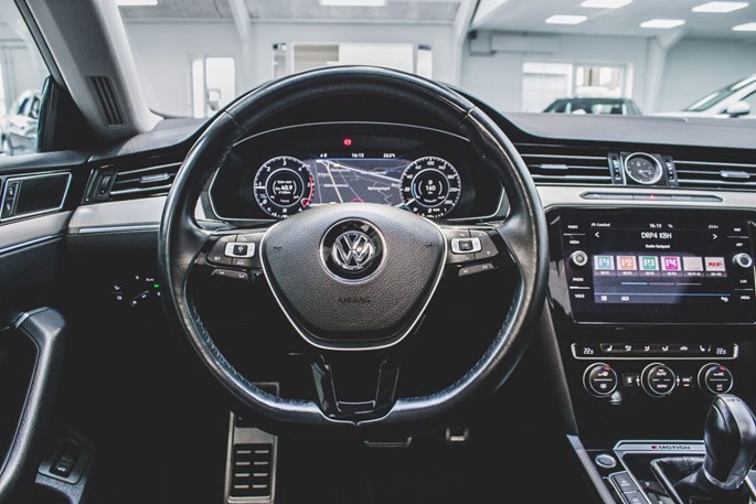 VW Arteon TDi 240 Elegance DSG 4Motion