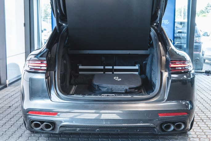 Porsche Panamera 4 E-Hybrid PDK