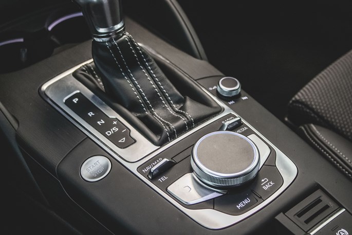 Audi A3 1,4 e-tron S-line Sportback S-tr.