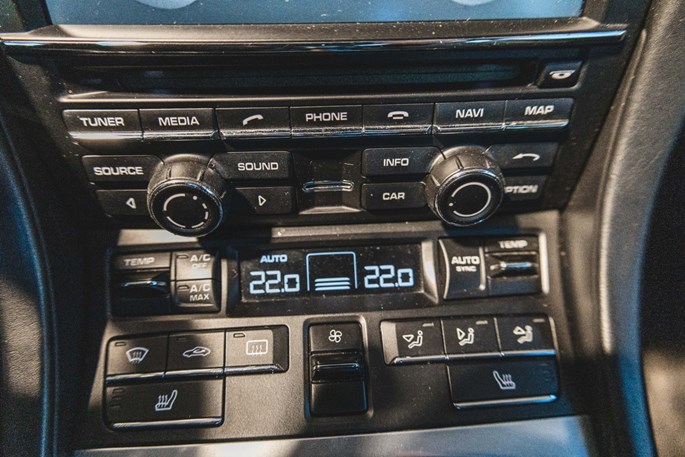 Porsche 911 Carrera 4 Coupé PDK