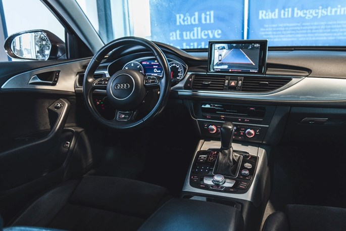 Audi A6 TDi 190 Ultra S-line Avant S-tr.