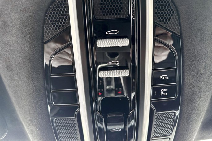 Porsche Panamera GTS Sport Turismo PDK