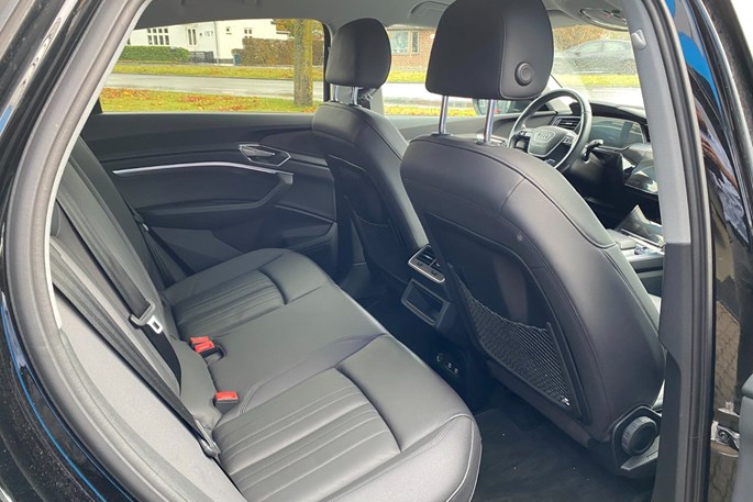 Audi E-tron S-line Sportback quattro