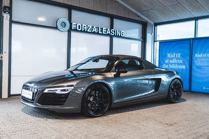 Audi R8 FSi Spyder quattro