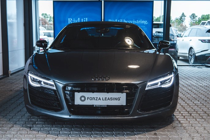 Audi R8 FSi Spyder quattro
