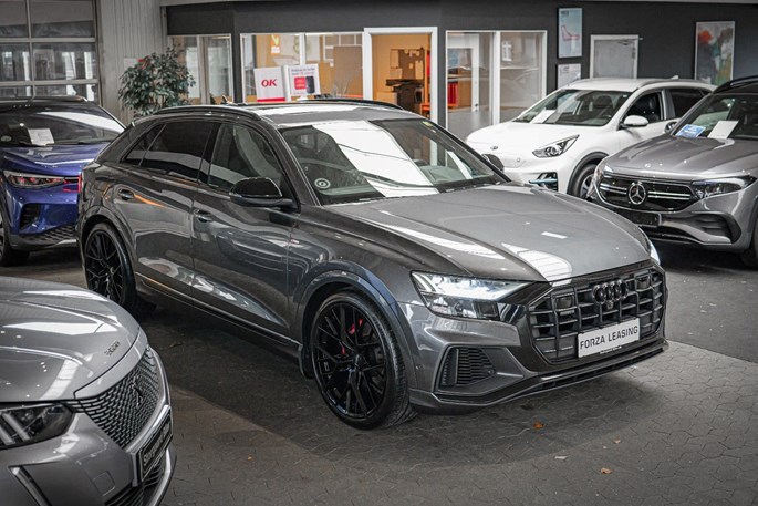 Audi Q8 TFSi S-line quattro Tiptr.