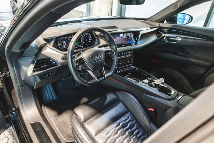 Audi e-tron GT pro quattro