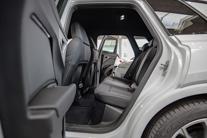 Audi Q4 e-tron S-line quattro