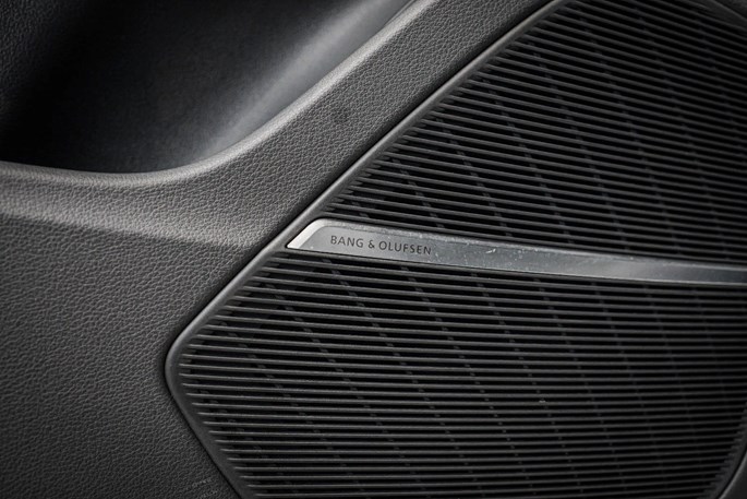 Audi Q8 TFSi S-line quattro Tiptr.