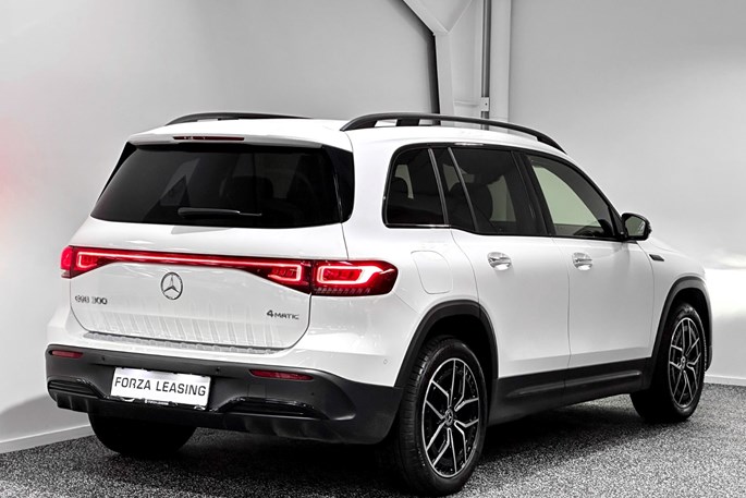 Mercedes EQB300 AMG Line 4Matic 7prs