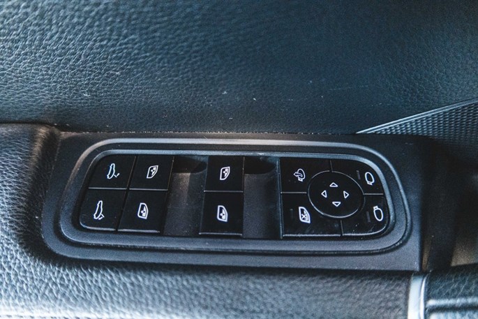 Porsche Cayenne Tiptr. Van