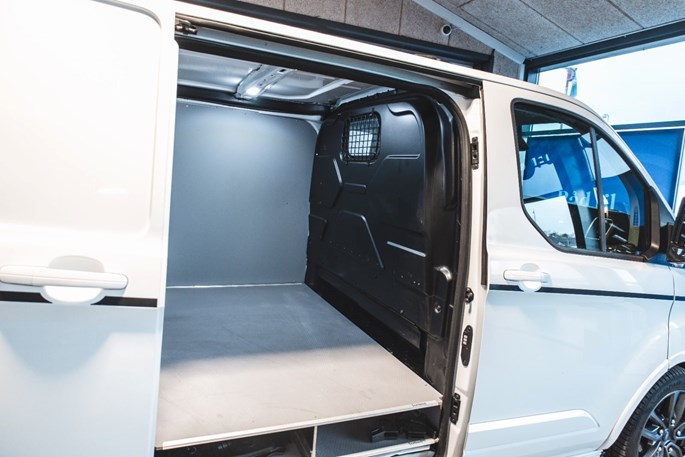 Ford Transit Custom 300S TDCi 185 Sport aut.