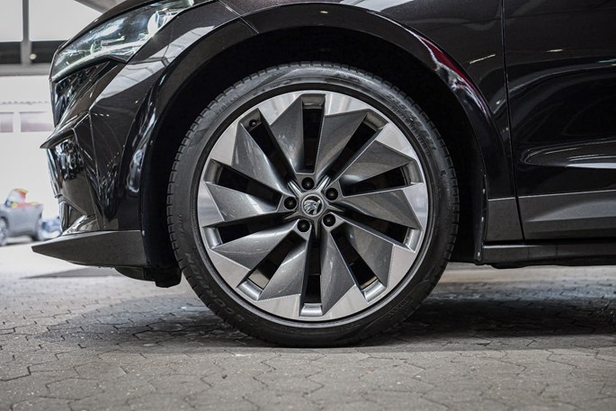 Skoda Enyaq iV Selection Suite