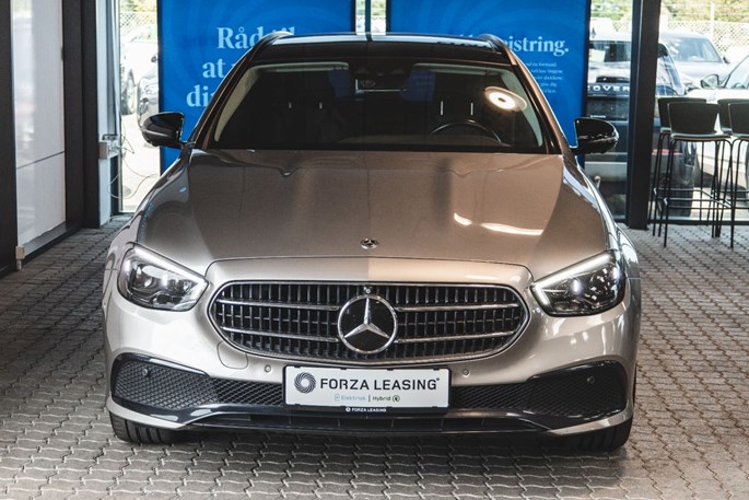 Mercedes E300 de Advantage stc. aut.