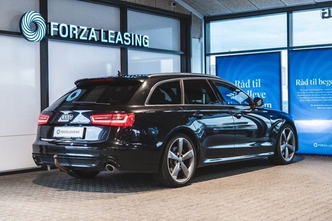 Audi A6 TDi 313 S-line Avant quattro Tiptr.