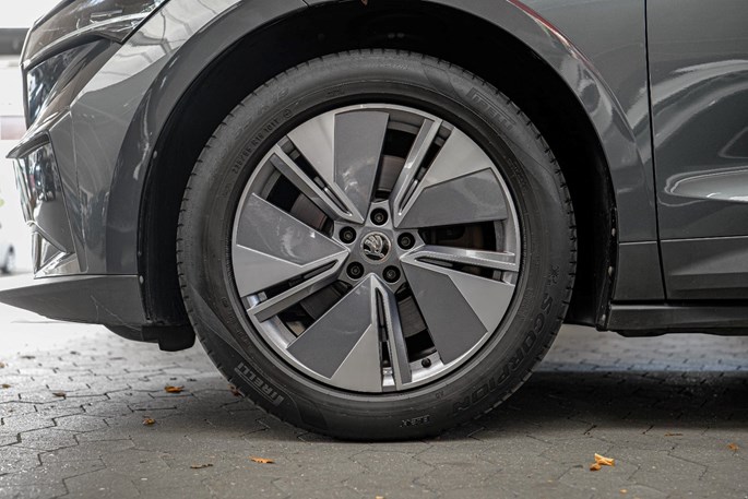 Skoda Enyaq iV Selection Suite