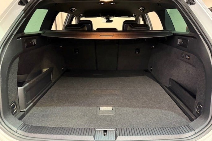 VW Passat GTE Variant DSG