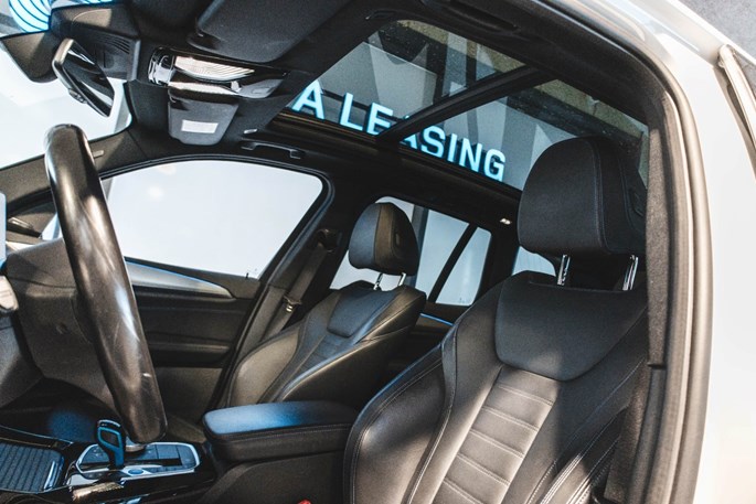 BMW iX3 Charged Plus M-Sport