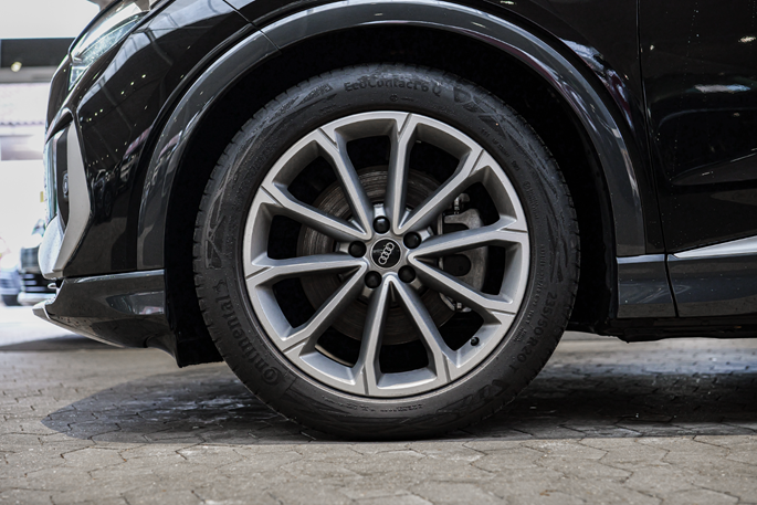 Audi Q4 e-tron S-line