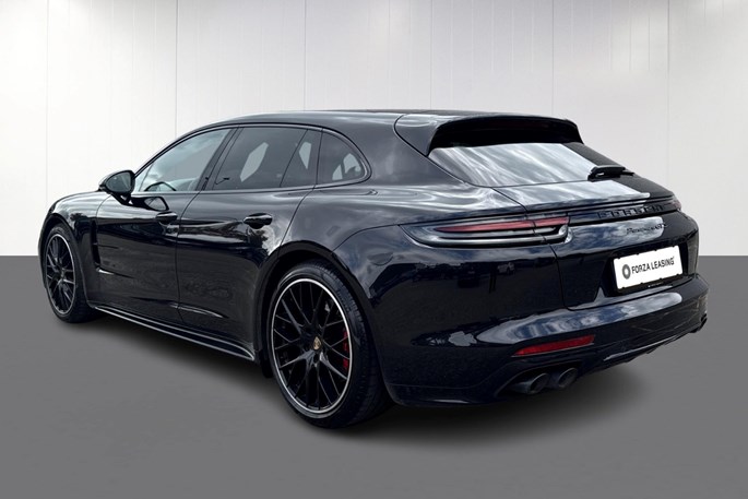 Porsche Panamera GTS Sport Turismo PDK