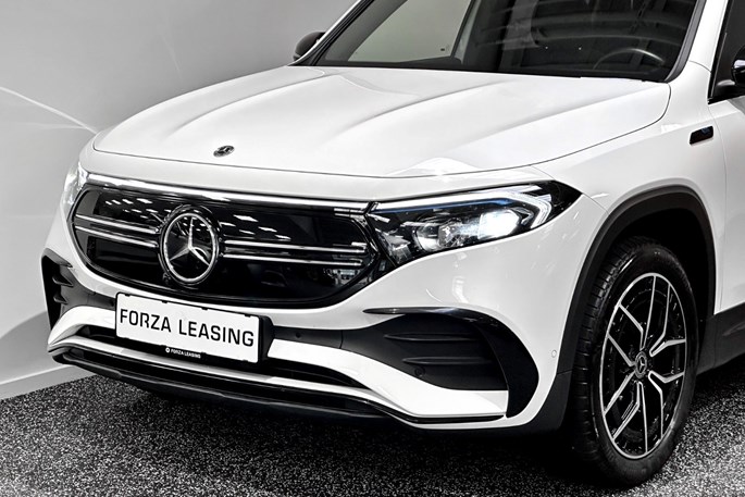 Mercedes EQB300 AMG Line 4Matic 7prs